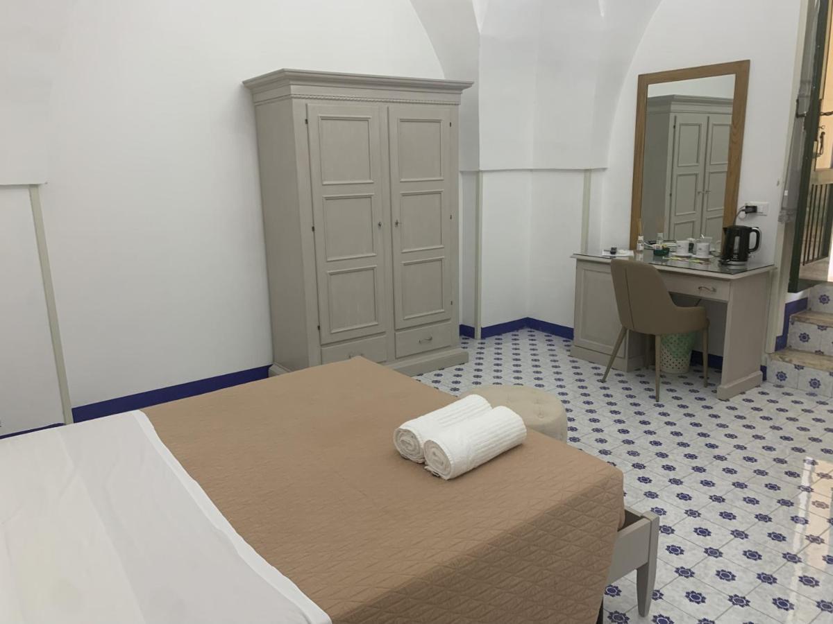 סנטה צזריה טרמה Villa Cesarea Dimora Di Charme מראה חיצוני תמונה