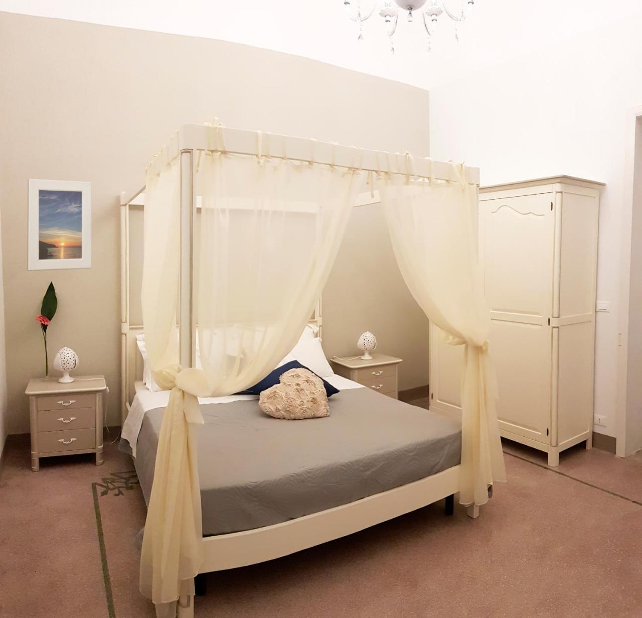 סנטה צזריה טרמה Villa Cesarea Dimora Di Charme מראה חיצוני תמונה