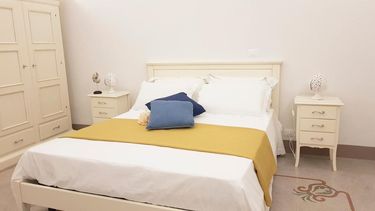 סנטה צזריה טרמה Villa Cesarea Dimora Di Charme מראה חיצוני תמונה